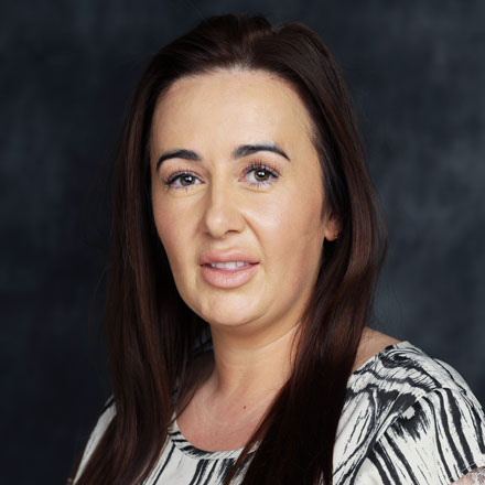Laura Ronan